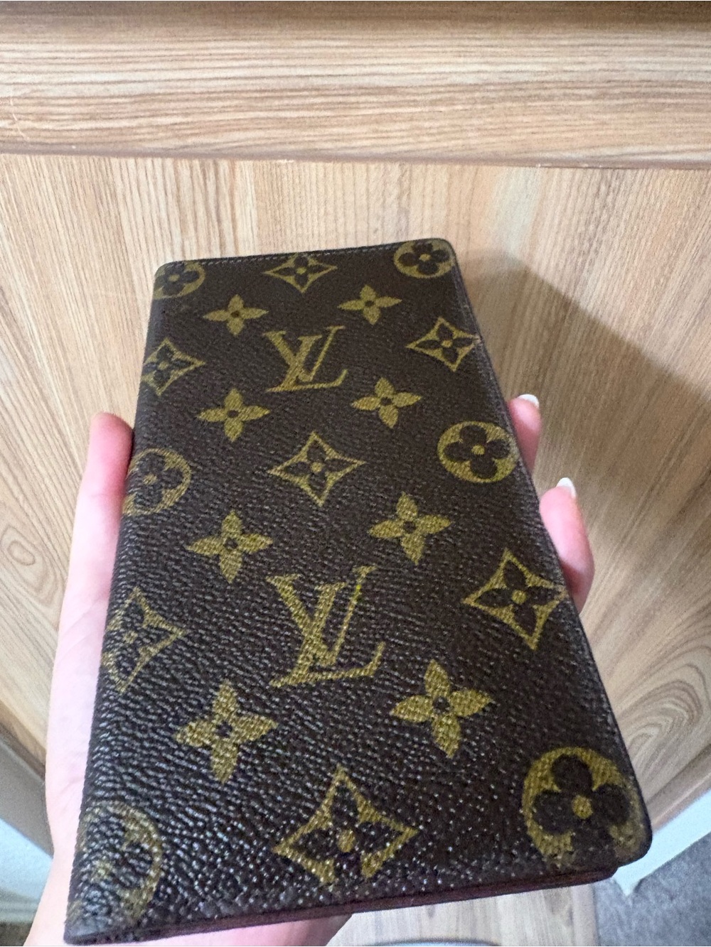 Authentic LOUIS VUITTON CREDIT CARD/CHECK-BOOK wallet - Picture 14 of 14